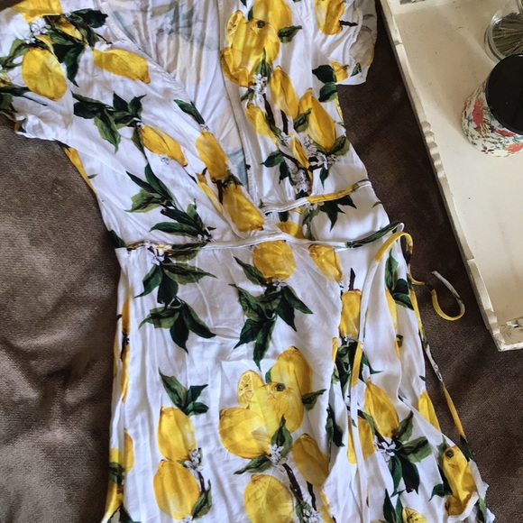 Lulus Dresses & Skirts - Lulu’s Lemon Patterned Mini Wrap Dress